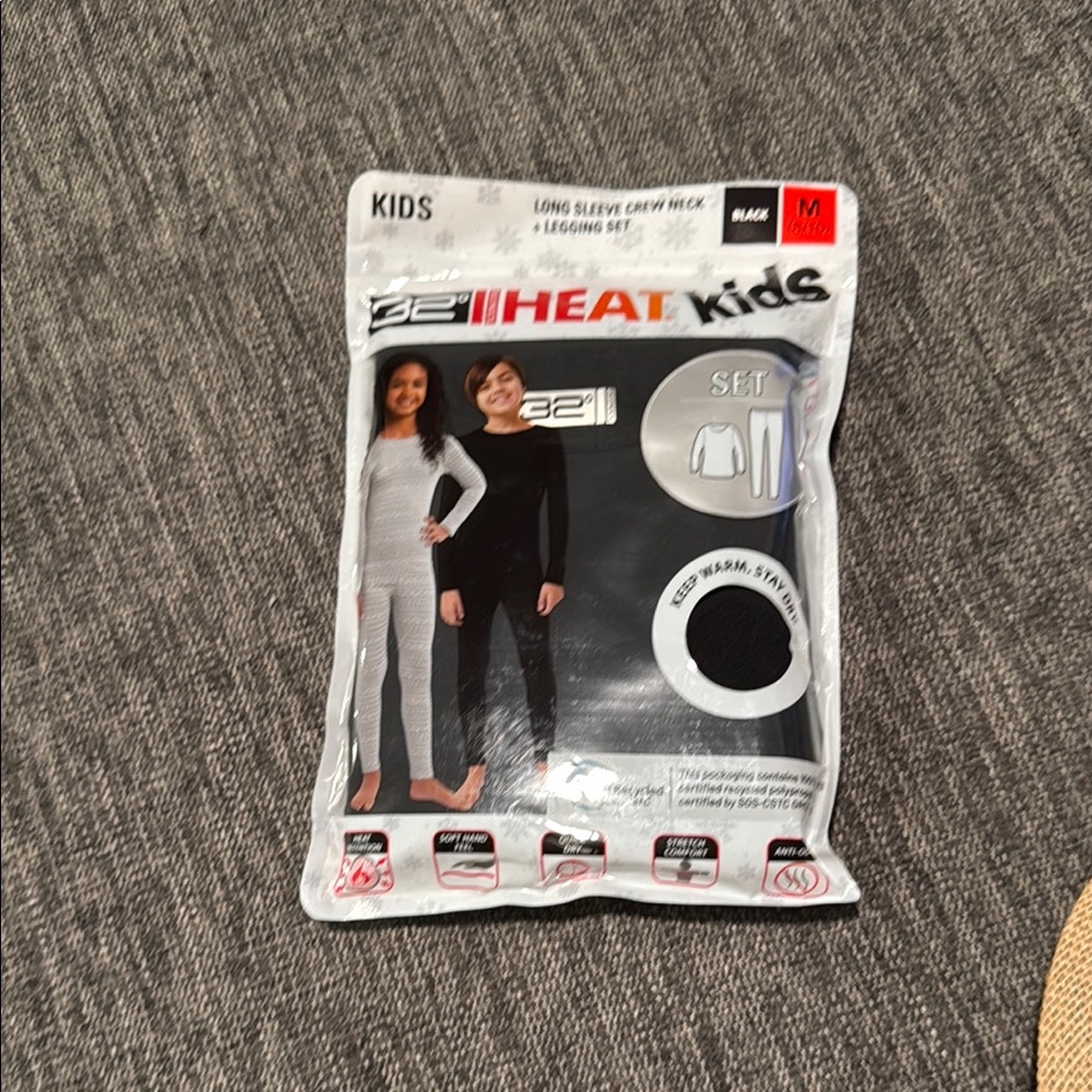 32 Degrees Kids Black and Gray Thermal Set